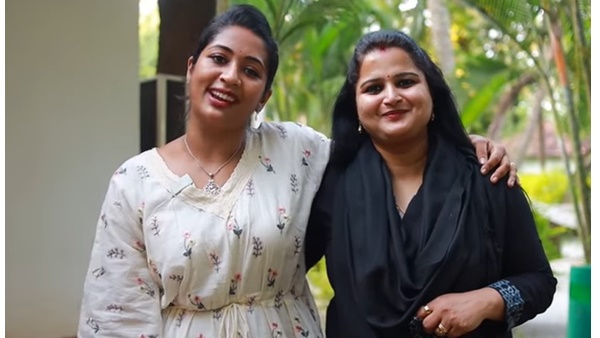 ഭര്ത്താവ് സന്തോഷിന്റെയും