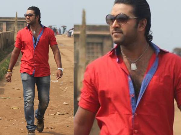 ഒപ്പം തന്‌റെ പേരില്‍ പ്രചരിക്കുന്ന