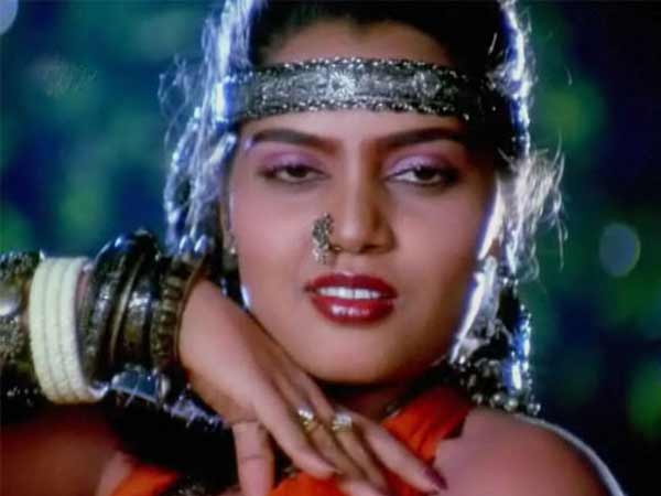  സില്‍ക്കിനെ കുറിച്ച് പറഞ്ഞ് സുഹൃത്തുക്കള്‍ 