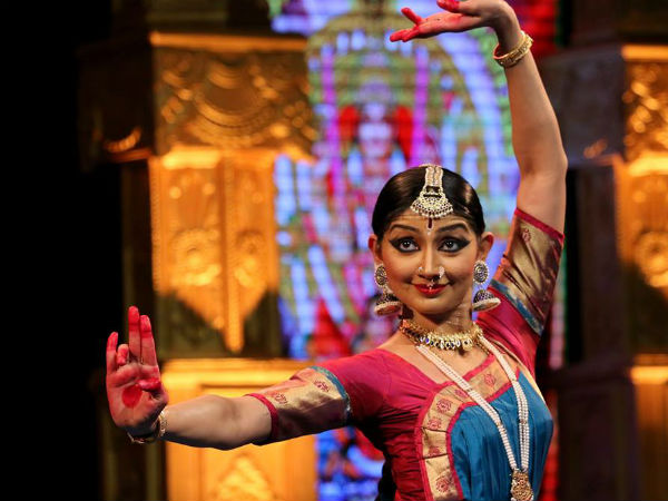 റിമി ടോമിയും ദിവ്യ ഉണ്ണിയും