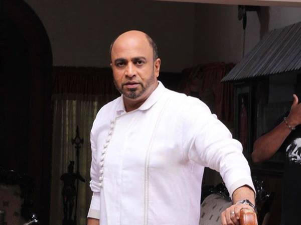 അതൊക്കെ ഞാന്‍ തന്നെയാണ്