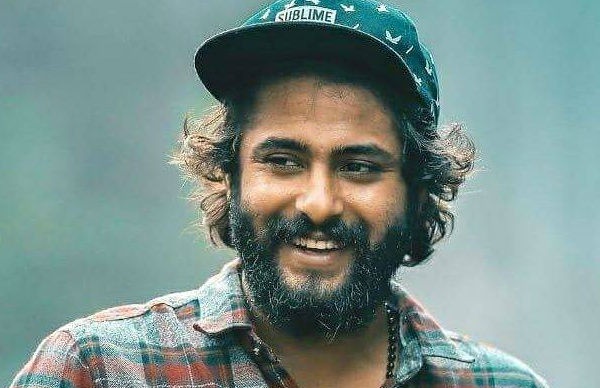 അണിയറിയിലൊരുങ്ങുന്നത്