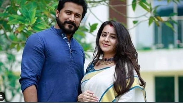 ഭാമ അമ്മയാവാന് പോകുന്നു