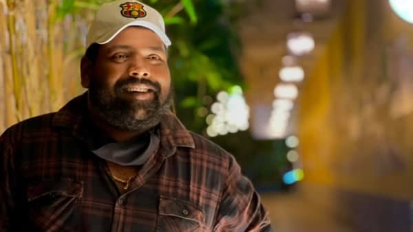 കാരണം വണ്ടി ഇടിച്ചെന്ന് 