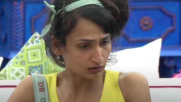 ഡിംപലും മണിക്കുട്ടനും