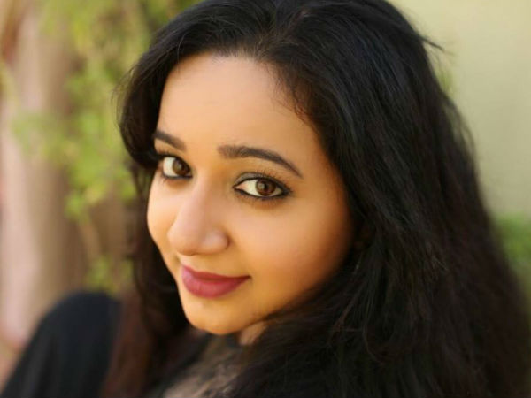 സ്വന്തത്തിലെ സാന്ദ്ര വെറുമൊരു