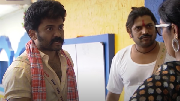 അടികളില്‍ നിന്നെല്ലാം സ്വയം മാറി നടക്കുന്നു