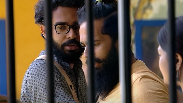 ഗ്രൂപ്പ് തിരിച്ചത്