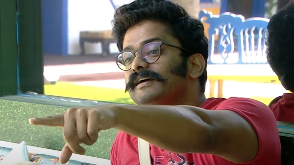 പ്രശ്‌നമുണ്ട് പുള്ളിയ്ക്ക്