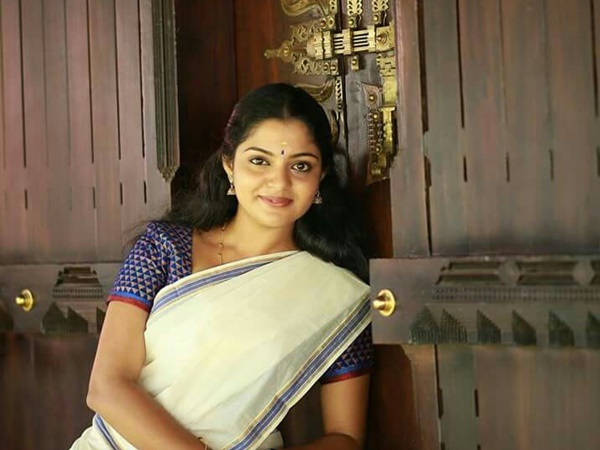 ഇത്തരം ലെജന്റ്‌സിനൊപ്പം 