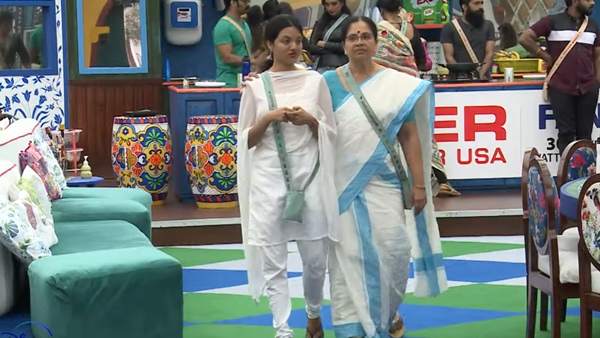  പ്രണയം പറഞ്ഞ് കുടുങ്ങി സൂര്യ 