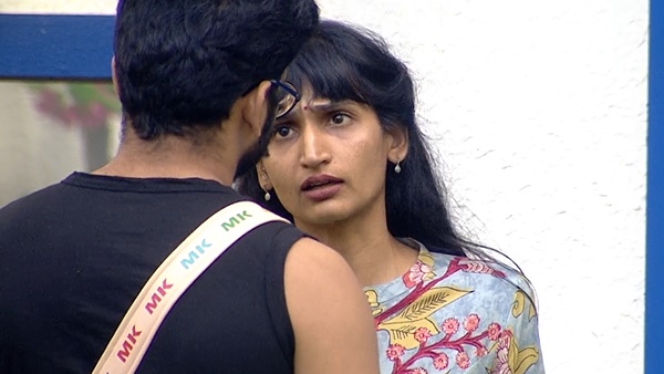 സിംപതി കളിക്കുന്നത്