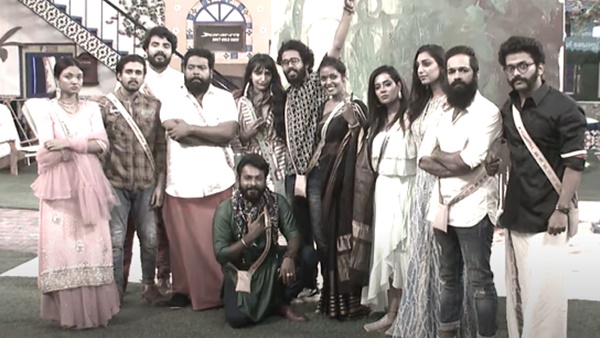 രണ്ടു പേര്‍ പുറത്തേക്ക്