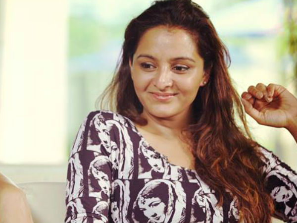 ലേഡി സൂപ്പര്‍ സ്റ്റാര്‍