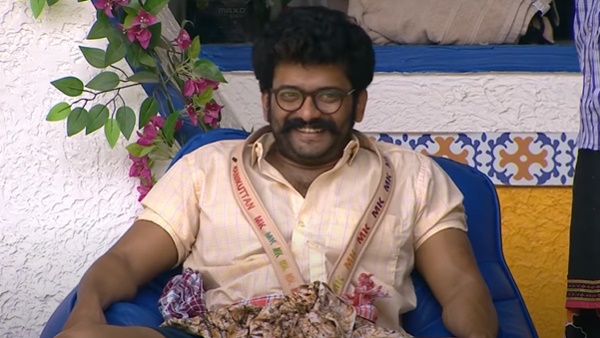 ഇസ്തിരിയിട്ടോ ഉണ്ണിയേ