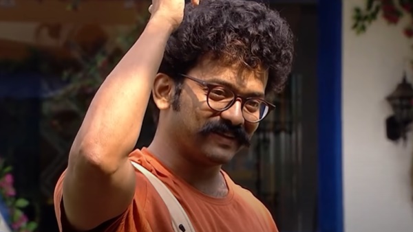 ഞാന്‍ ത്രി ഡോട്ട്‌സ് ഇടാറില്ല