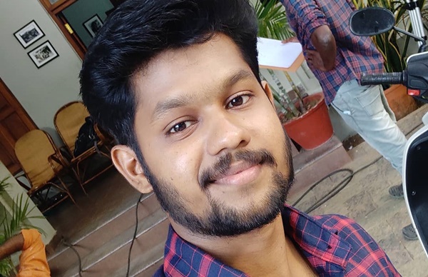 അത് സംവിധായകന് ആദിത്യന് സാറിനും