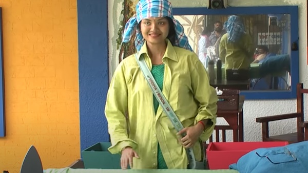  പൊട്ടിക്കരയുന്ന സൂര്യയേയും കണ്ടു