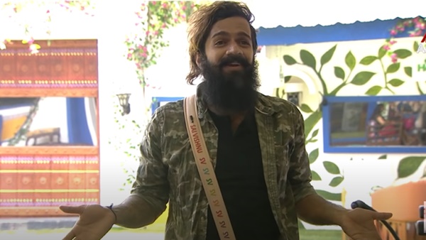 സജ്‌നയെ ചേര്‍ത്തു പിടിച്ച് പൊളി ഫിറോസ് 