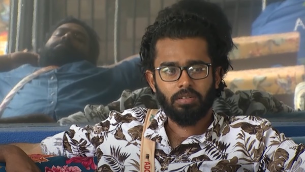 അങ്ങനെ ചിന്തിക്കണ്ട