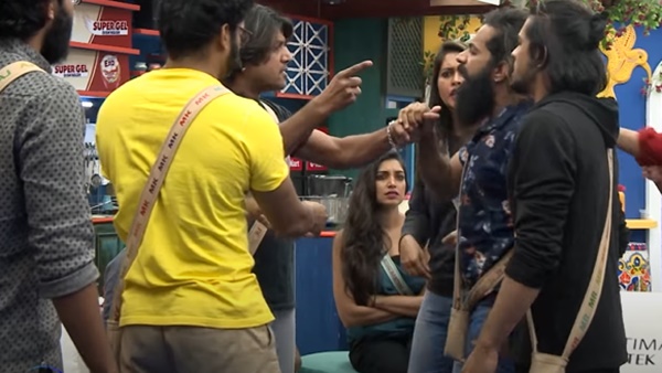 ഈ വീട്ടില്‍ അനീതി നടക്കുന്നു