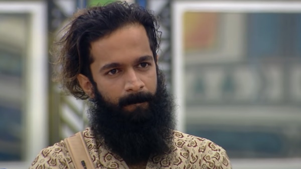  പുറത്താക്കാനുള്ള ശ്രമം