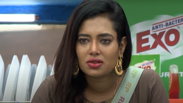 രമ്യ പുറത്ത്