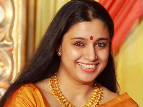 നടിയുടെ ചിത്രങ്ങളെല്ലാം നിമിഷനേരംകൊണ്ടാണ്