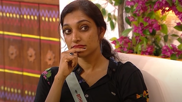 ആരേയും പൂര്‍ണമായിട്ടും വിശ്വസിക്കുന്നില്ല