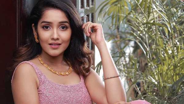 anikha anikha
