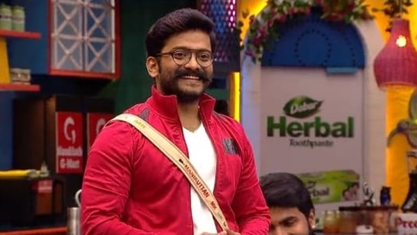 ആരിയെ പോലെ