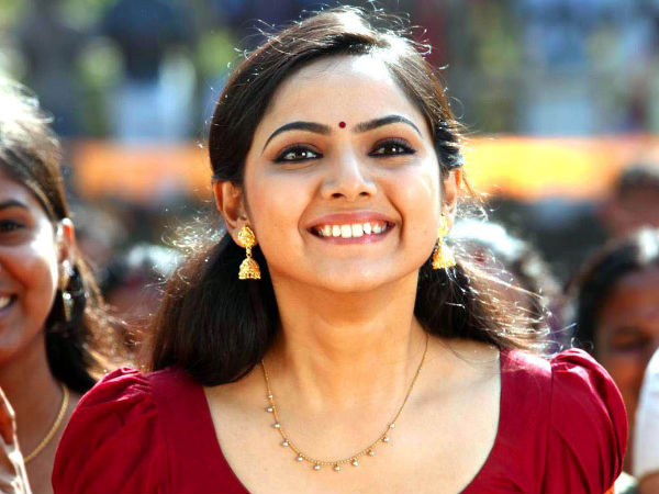 ആര് എസ് വിമലിന്റെ സംവിധാനത്തില്