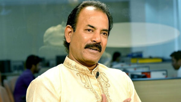 ഓകെ ശരി എന്ന് പറഞ്ഞ് ഗിരീഷ് എന്നെ