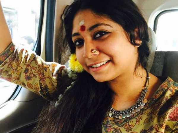 കൂടാതെ ഫേക്ക് പ്രൊഫൈല്‍ ഉണ്ടാക്കി