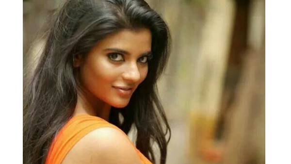   തന്റെ വിവാഹം കഴിഞ്ഞിട്ടില്ലെന്ന് ഐശ്വര്യ 