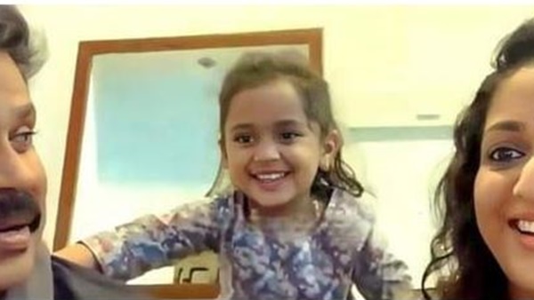 പ്രശസ്ത സംവിധായകന്‍ അടൂര്‍ ഗോപാലകൃഷ്ണന്‌റെ