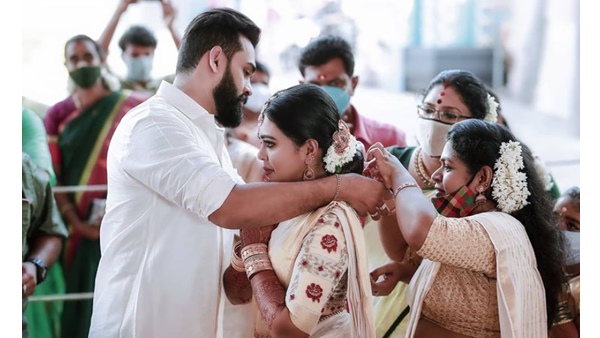 പുതിയ ഫ്ളാറ്റ് സ്വന്തമാക്കി മൃദുലയും യുവകൃഷ്ണയും