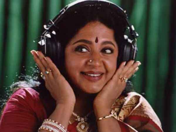  നടി ശ്രീവിദ്യ കമല്‍ ഹാസനെ വിവാഹം കഴിക്കാനിരുന്നതാണ്