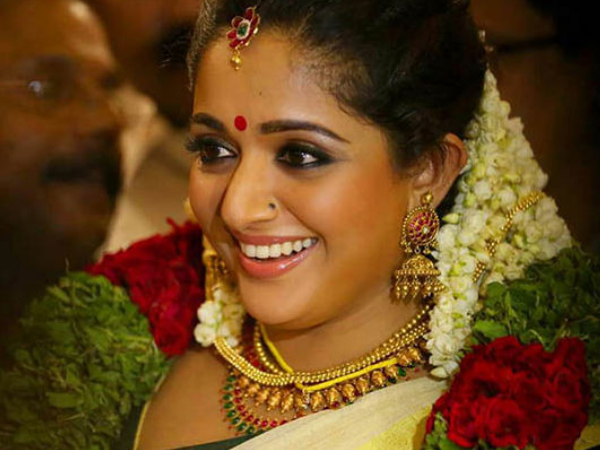 കഥ  അറിയാതെ അഭിനയിച്ചു