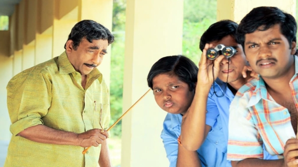 actor sreenivasan, actor sreenivasan news, actor sreenivasan nedumudi venu, nedumudi venu news, ശ്രീനിവാസൻ നെടുമുടി വേണു, നടൻ ശ്രീനിവാസൻ, നെടുമുടി വേണു സംസ്കാരം