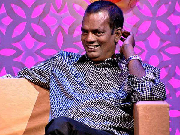 ഒരാൾ എത്തി