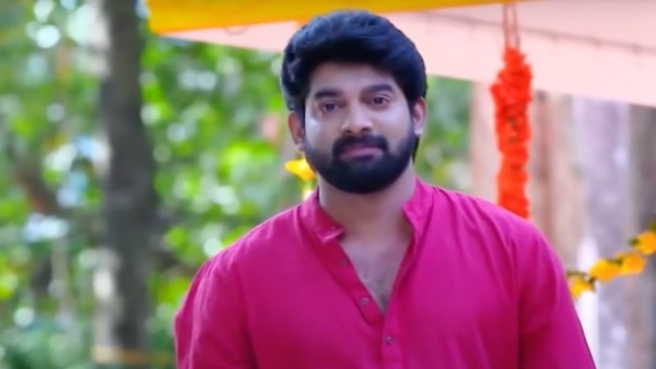 ആരാധകർക്കൊപ്പം സഞ്ചരിച്ച് കൂടെവിടെ