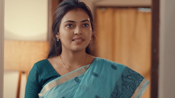 തുമ്പപ്പൂ 