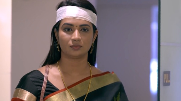 വേദികയ്ക്കും  പണി