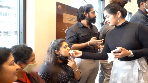 വിദേശ ജീവിതം