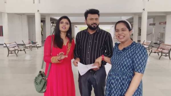 മക്കൾക്കും മരുമക്കൾക്കുമൊപ്പം സുമിത്ര