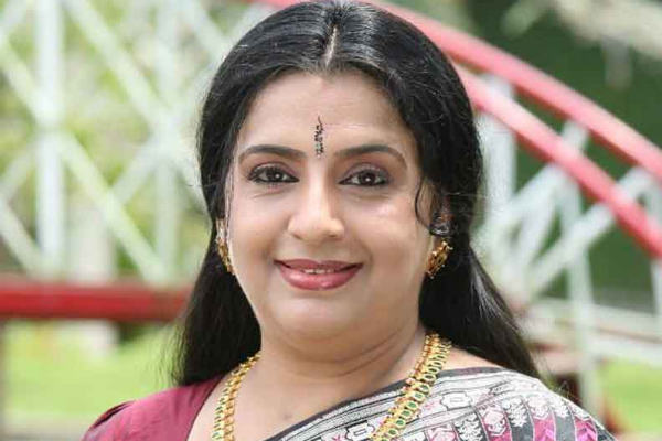 സിനിമ നിയന്ത്രിക്കുന്നത്