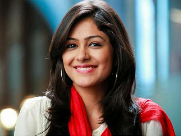 മോശമായി പെരുമാറി