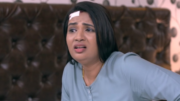 പഴയ സ്വഭാവം പൂർണമായും ഉപേക്ഷിക്കാതെ വേദിക