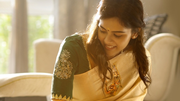  കല്യാണി സിനിമയിൽ എത്തിയത്